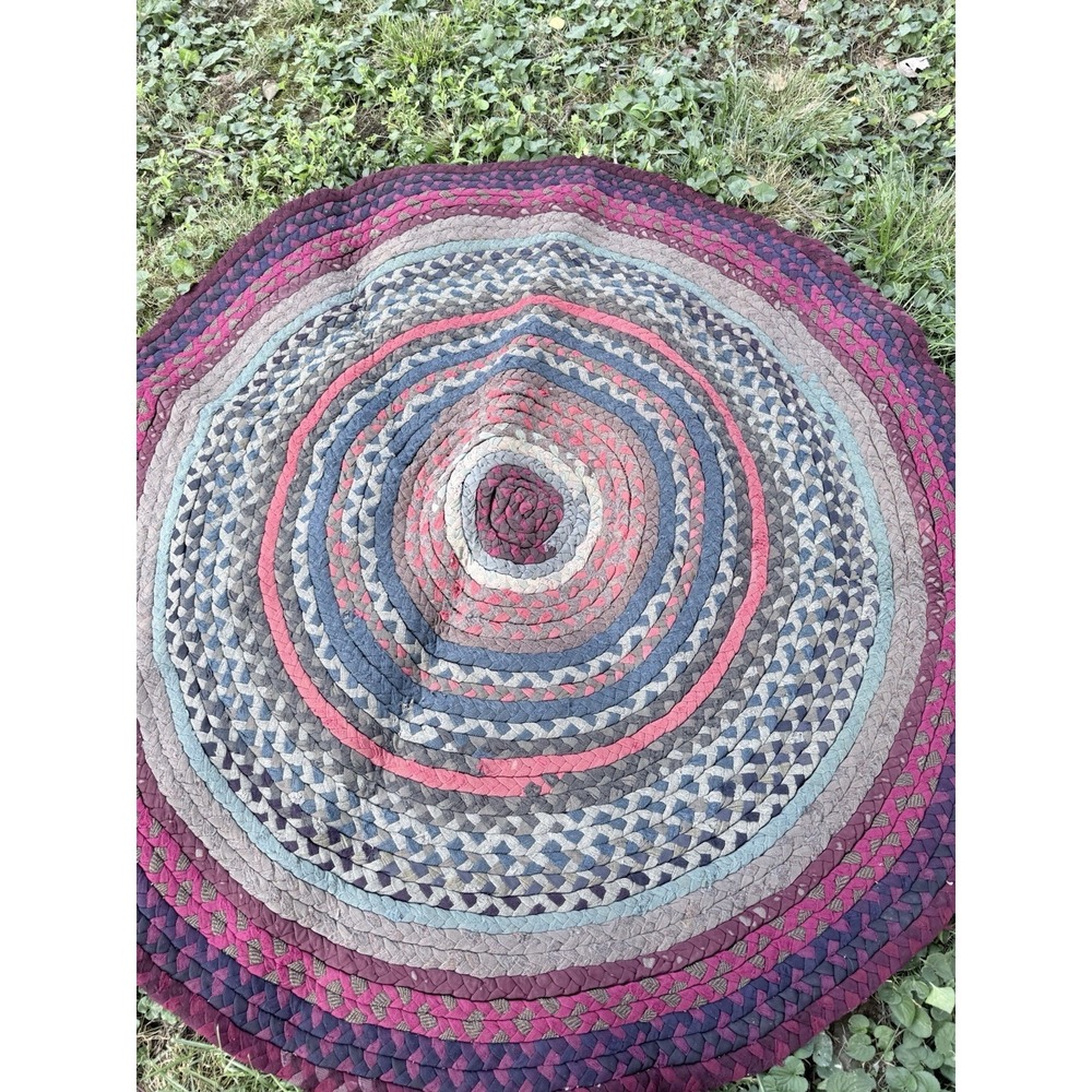 Vintage Braided Round Rag Rug 49" Handmade Farmhouse Folk Art - Picture 7 of 9
